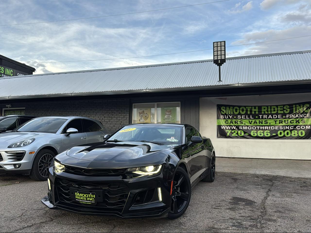 2017 Chevrolet Camaro 1LT Coupe