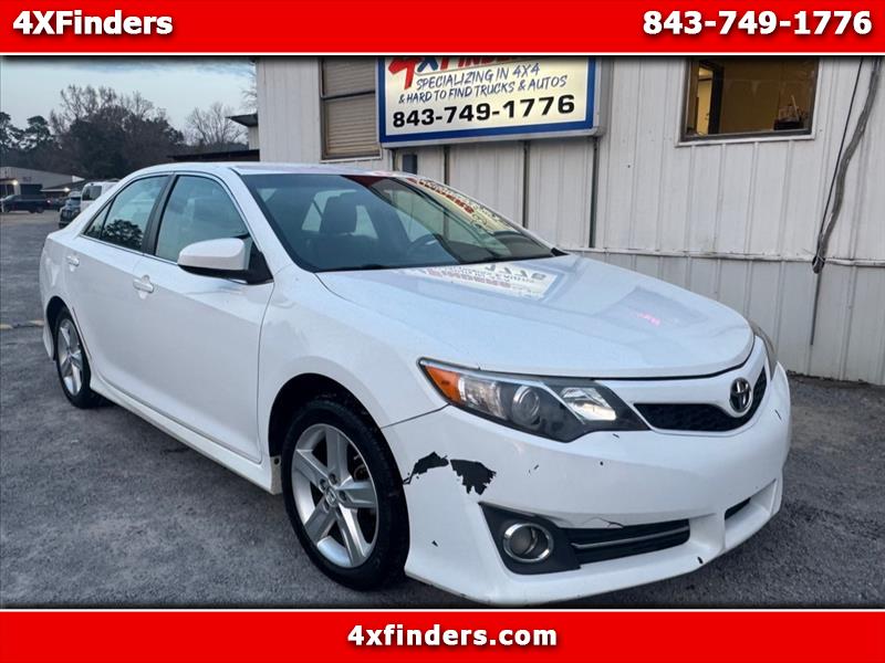 2014 Toyota Camry SE