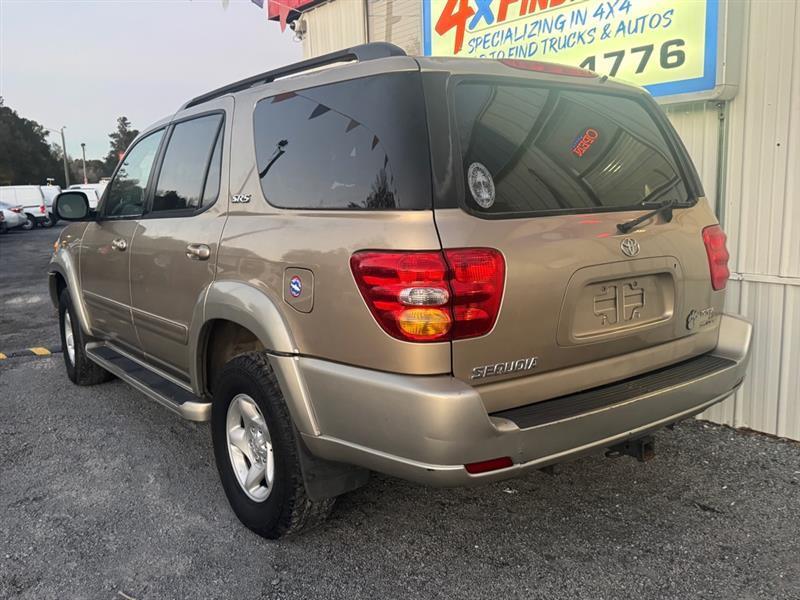 Toyota Sequoia  2002