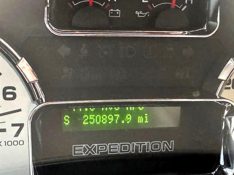 Ford Expedition  2013