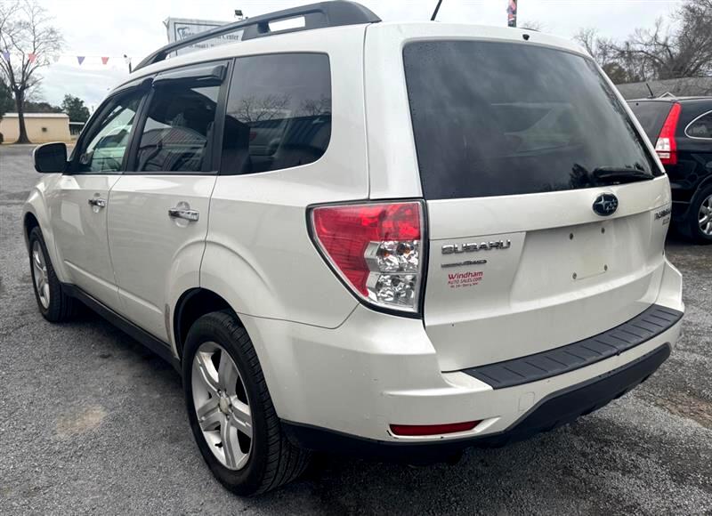 Subaru Forester  2010