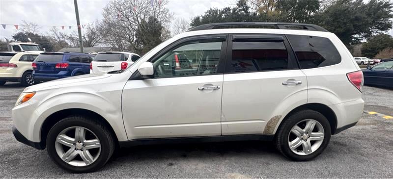 Subaru Forester  2010