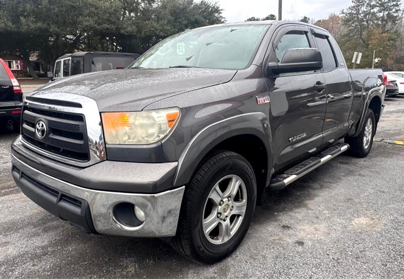 Toyota Tundra  2011