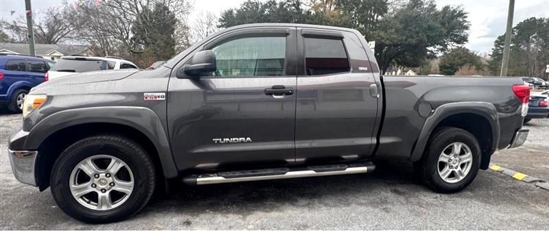 Toyota Tundra  2011
