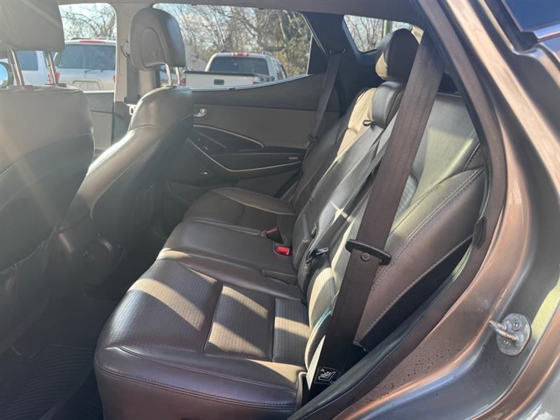 Hyundai Santa Fe  2013