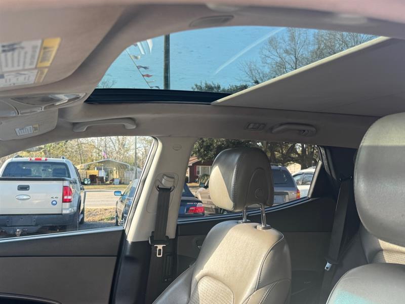 Hyundai Santa Fe  2013