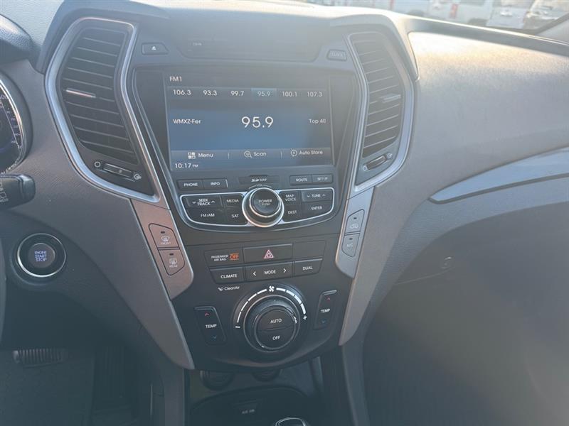 Hyundai Santa Fe  2013