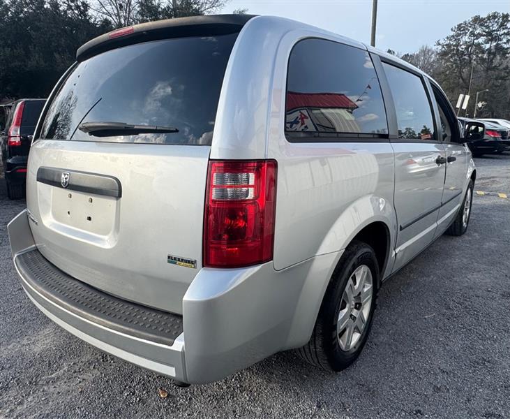 Dodge Grand Caravan SE 2008