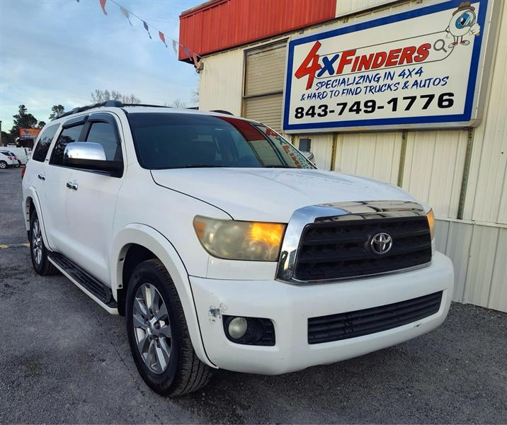 2008 Toyota Sequoia Limited's photo