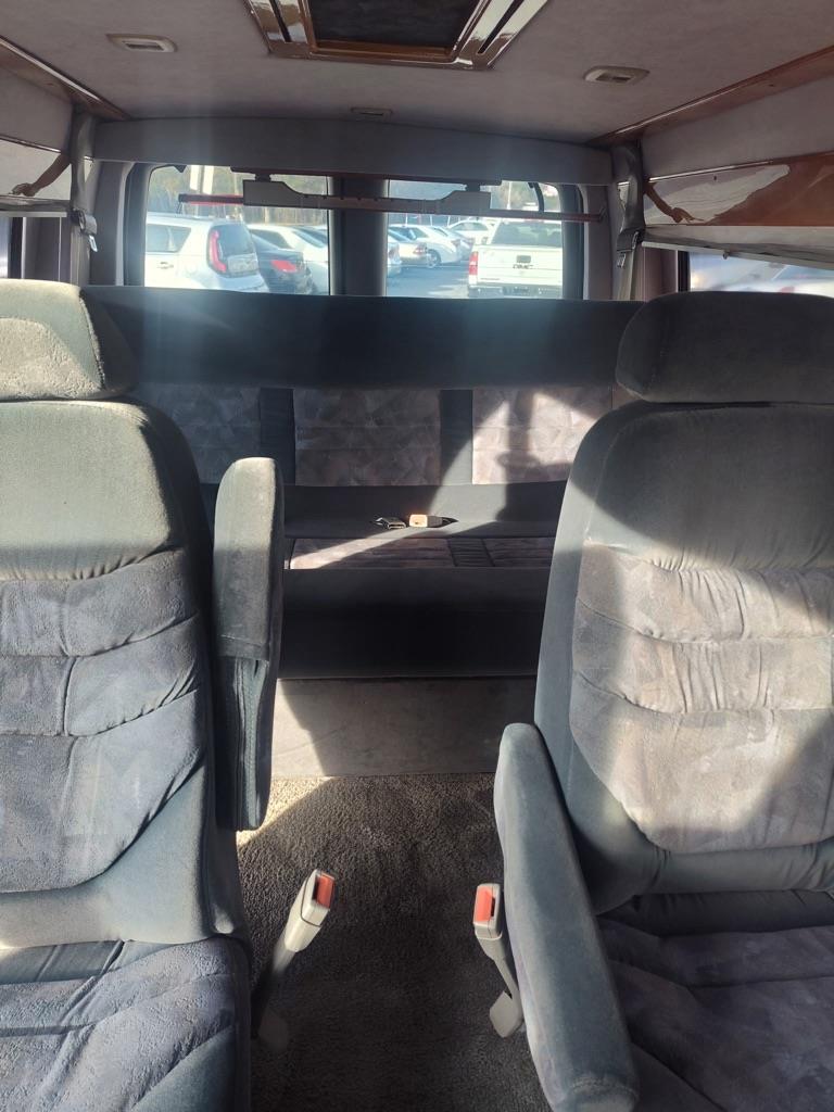 Chevrolet G-Series Van  1996