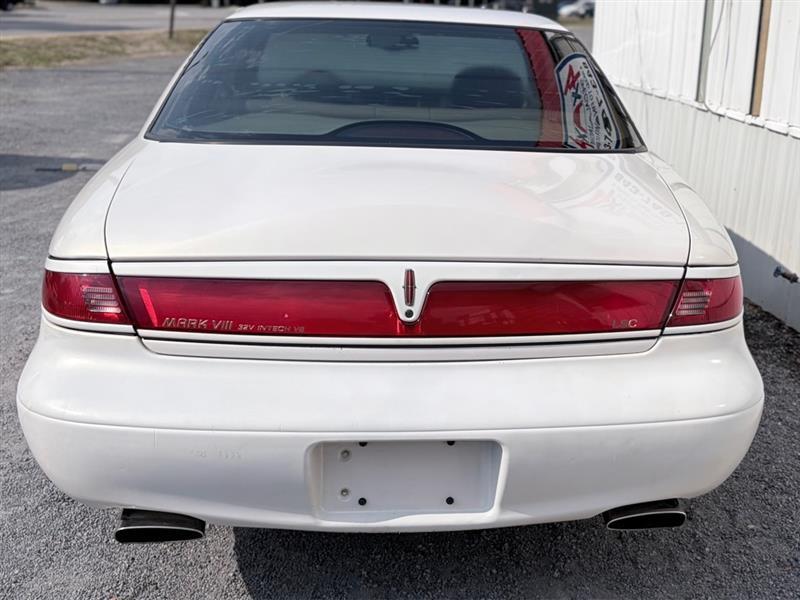 Lincoln Mark VIII 2dr Coupe 1998