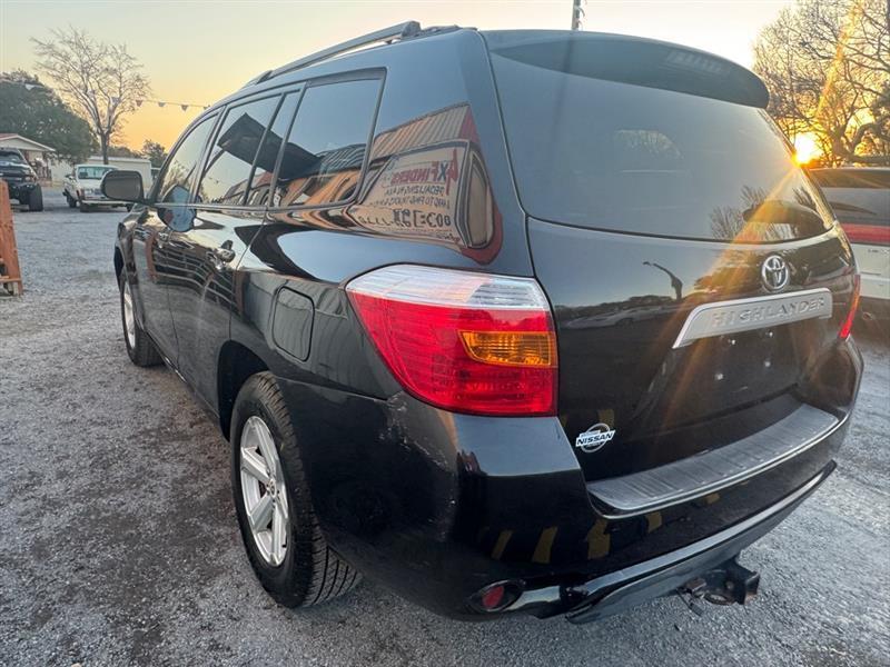 Toyota Highlander  2010