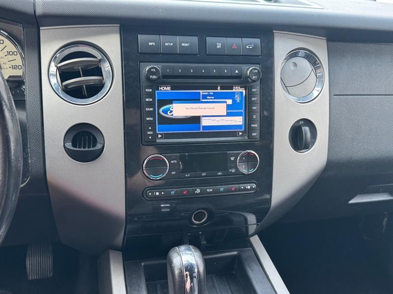 Ford Expedition  2014