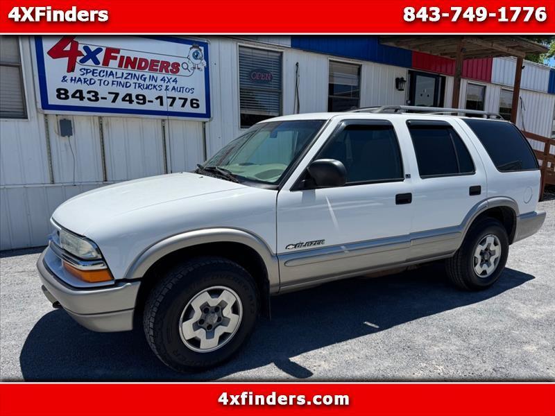 2002 Chevrolet Blazer 4WD LS's photo