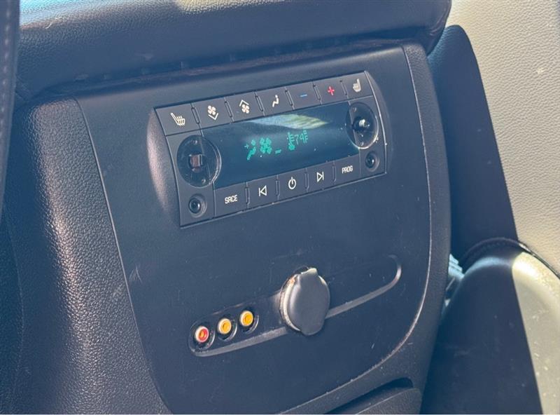 2008 Chevrolet Tahoe LS - Photo 13