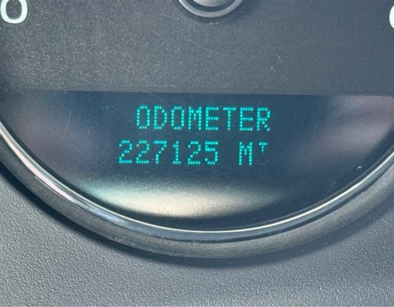 2008 Chevrolet Tahoe LS - Photo 15