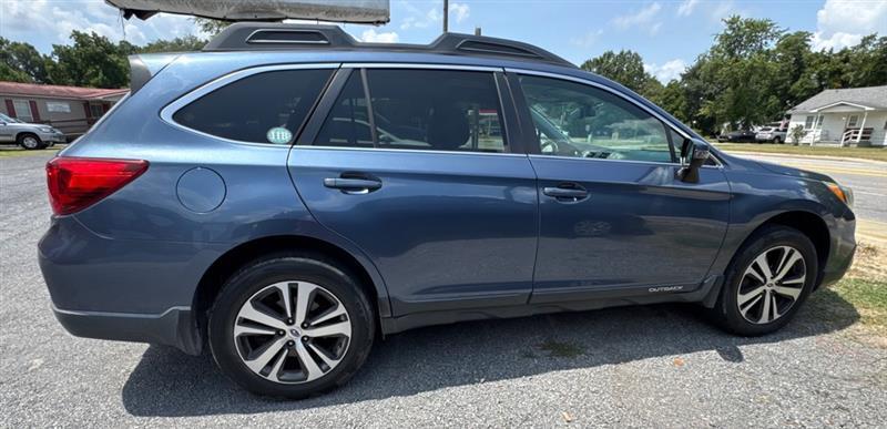 Subaru Outback  2017