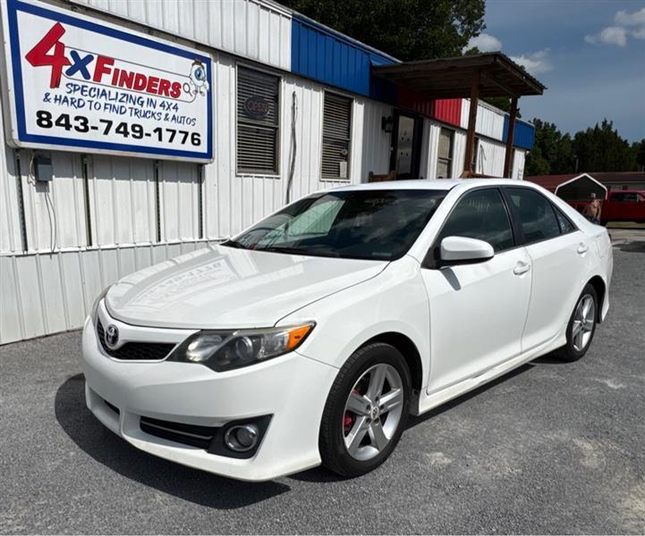 Toyota Camry  2012