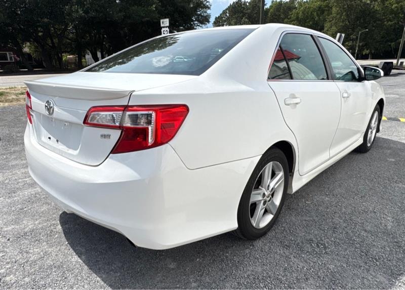 Toyota Camry  2012
