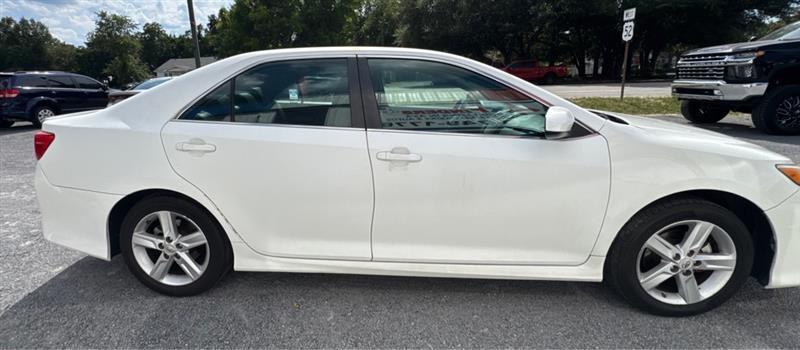 Toyota Camry  2012