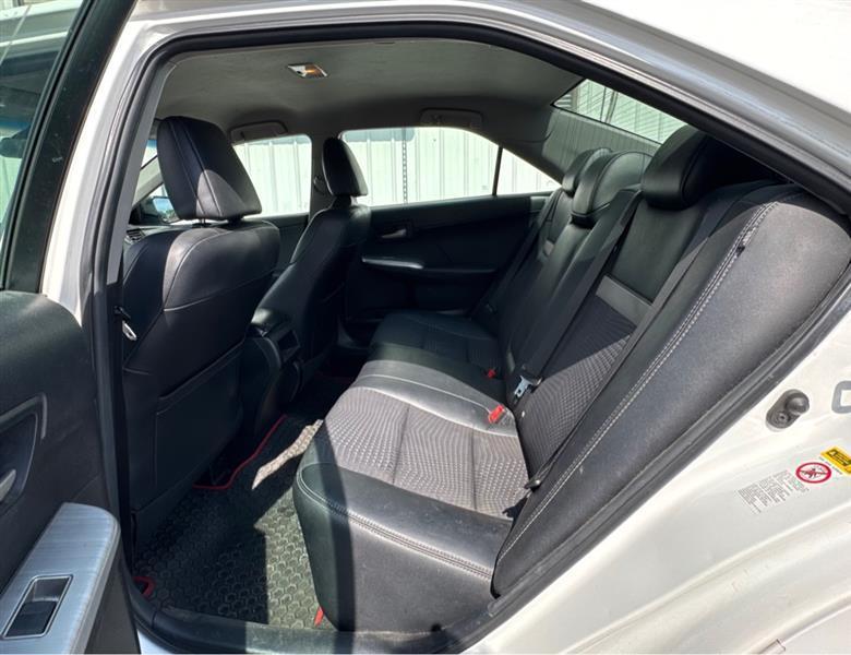 Toyota Camry  2012