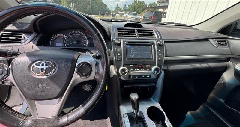 Toyota Camry  2012