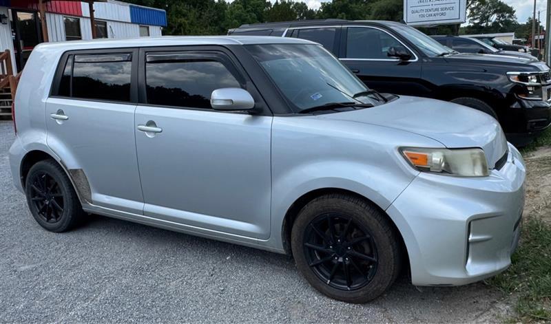 Scion xB  2011