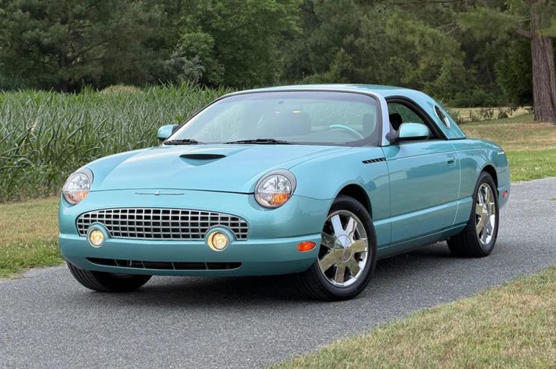 Ford Thunderbird 2dr Conv w/Hardtop Deluxe 2002