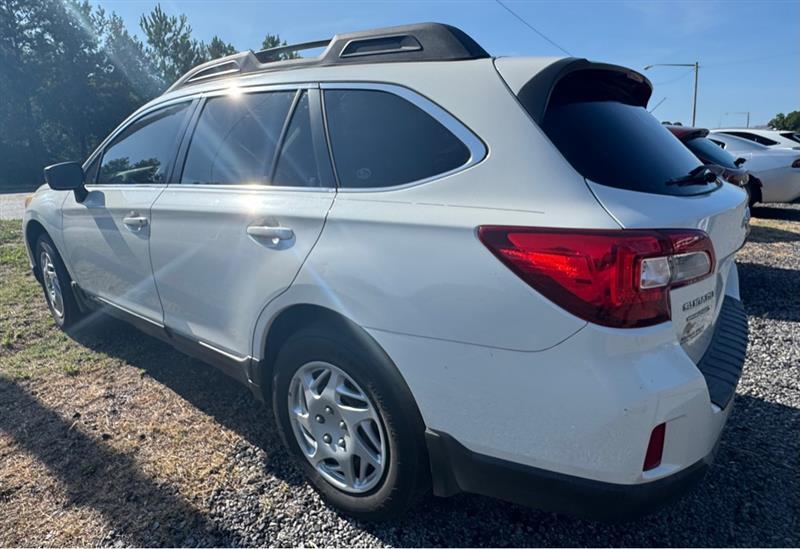 Subaru Outback  2015