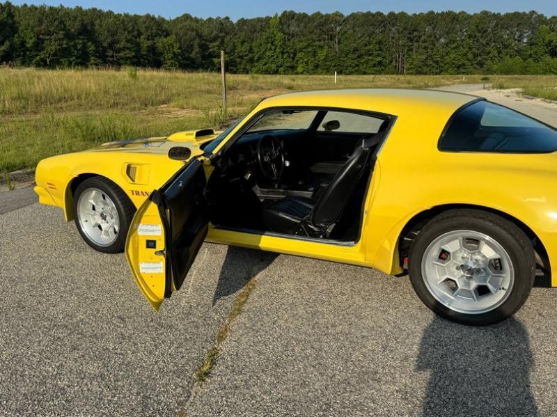Pontiac Firebird  1976