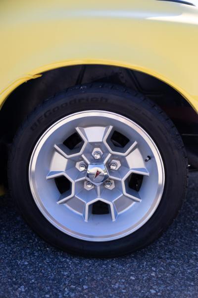 Pontiac Firebird  1976