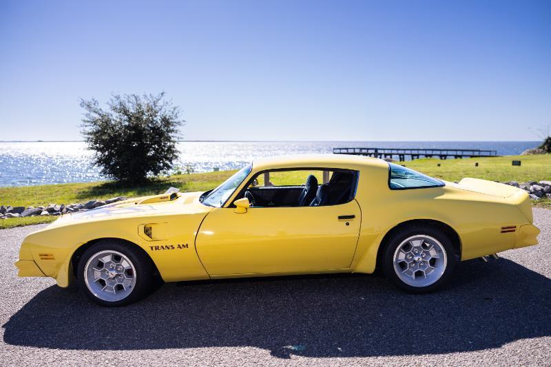 Pontiac Firebird  1976