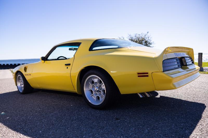 Pontiac Firebird  1976