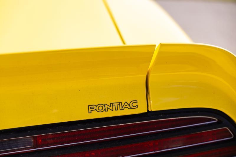 Pontiac Firebird  1976