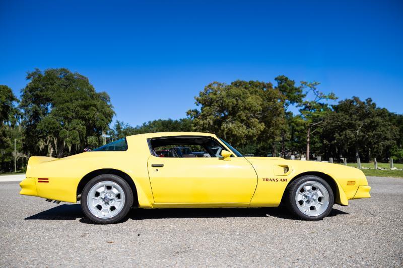 Pontiac Firebird  1976