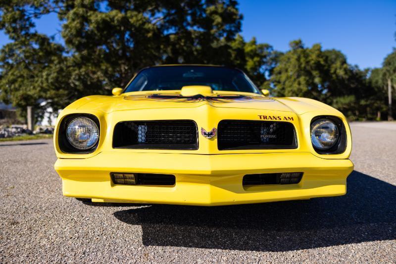Pontiac Firebird  1976
