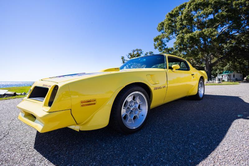 Pontiac Firebird  1976