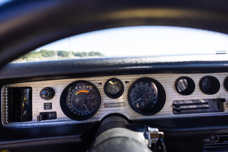 Pontiac Firebird  1976