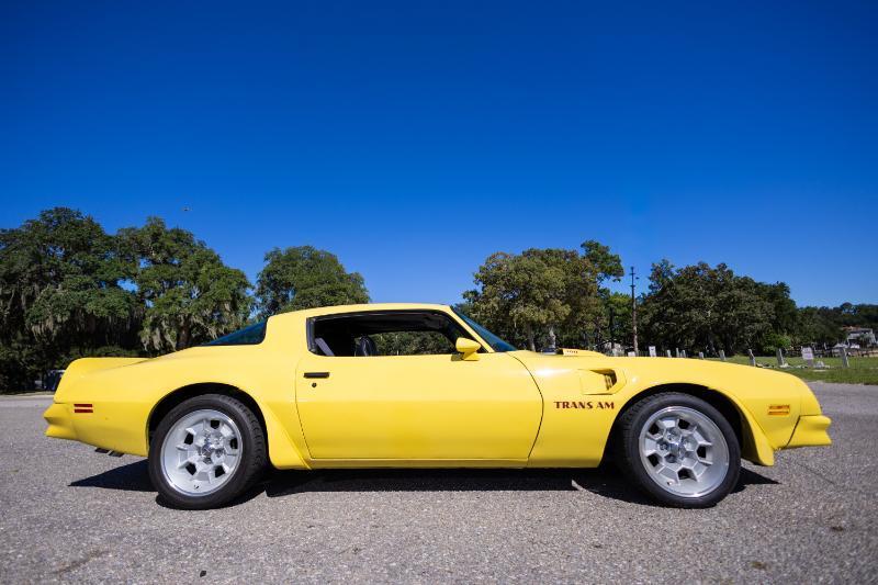 Pontiac Firebird  1976