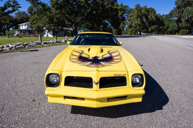 Pontiac Firebird  1976