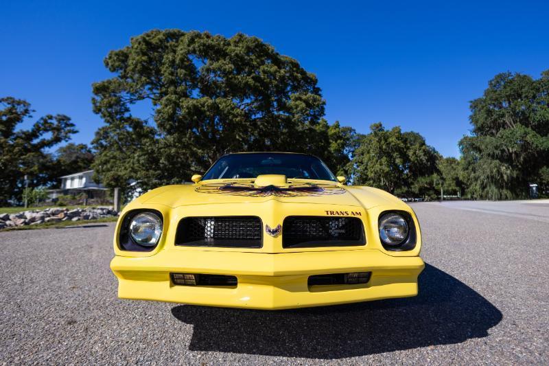 Pontiac Firebird  1976