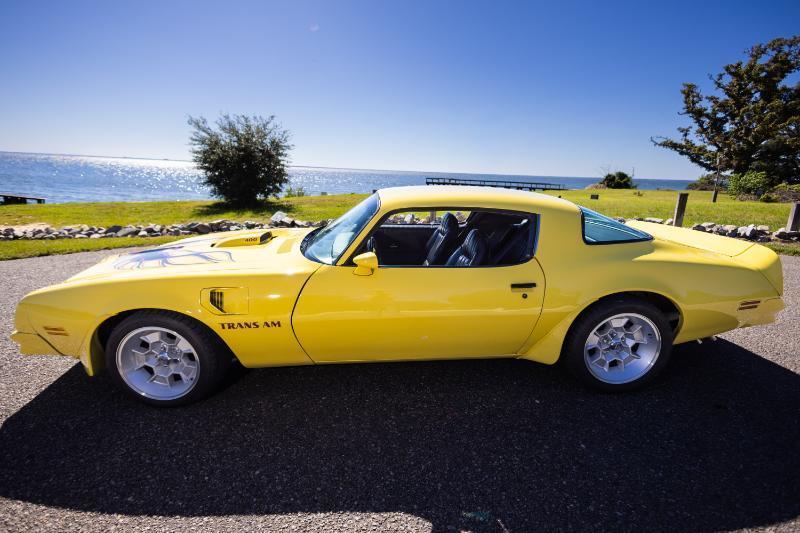 Pontiac Firebird  1976