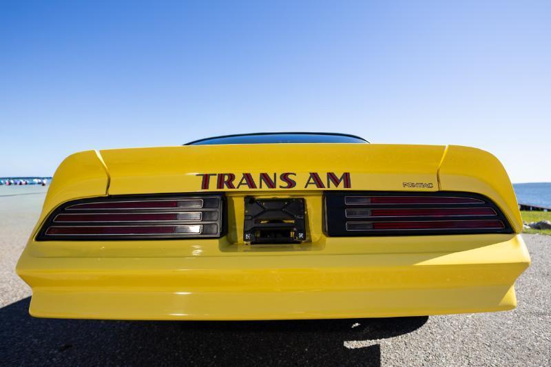 Pontiac Firebird  1976