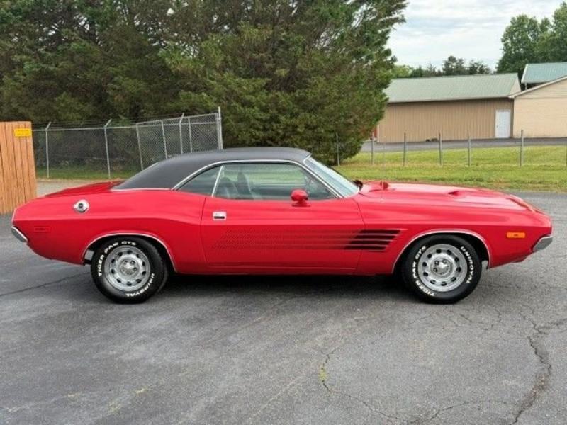 Dodge Challenger 2dr Cpe 1972
