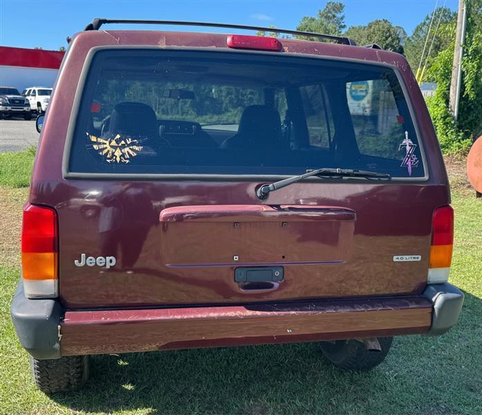 Jeep Cherokee  2001