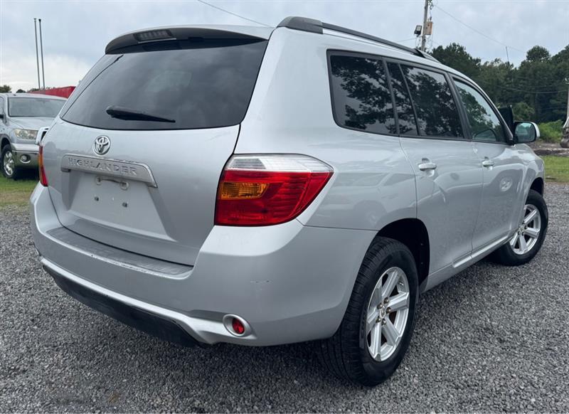 Toyota Highlander  2010
