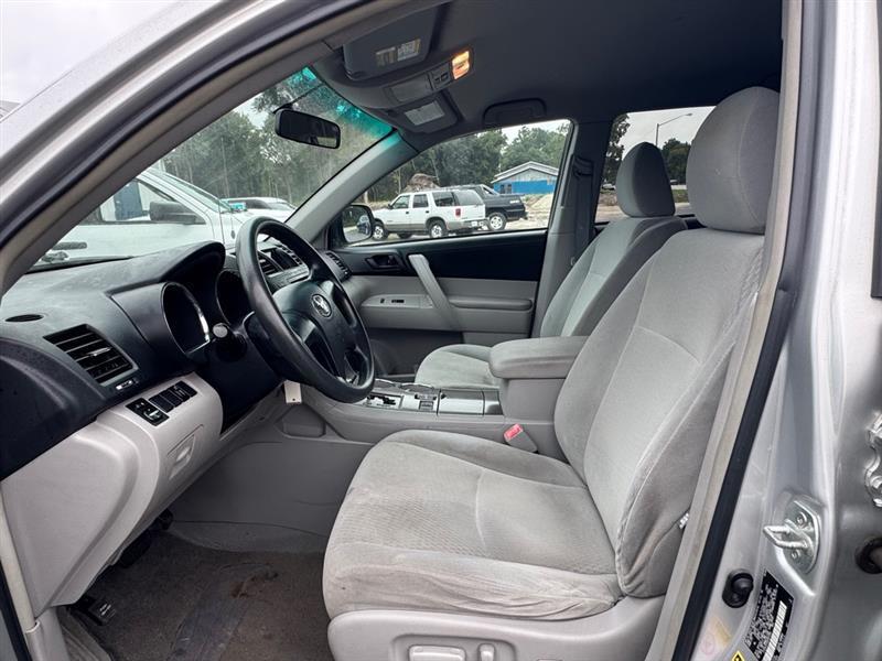 Toyota Highlander  2010