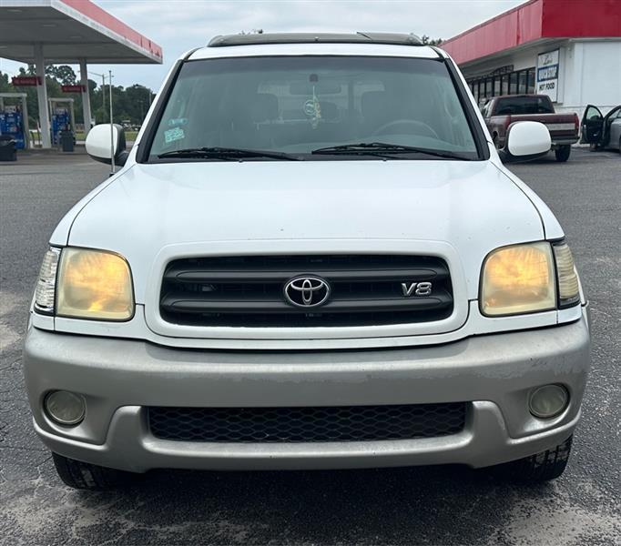 Toyota Sequoia  2004