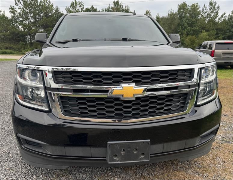 Chevrolet Suburban  2015