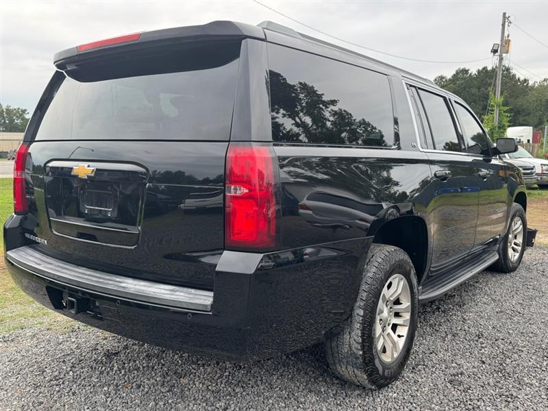 Chevrolet Suburban  2015